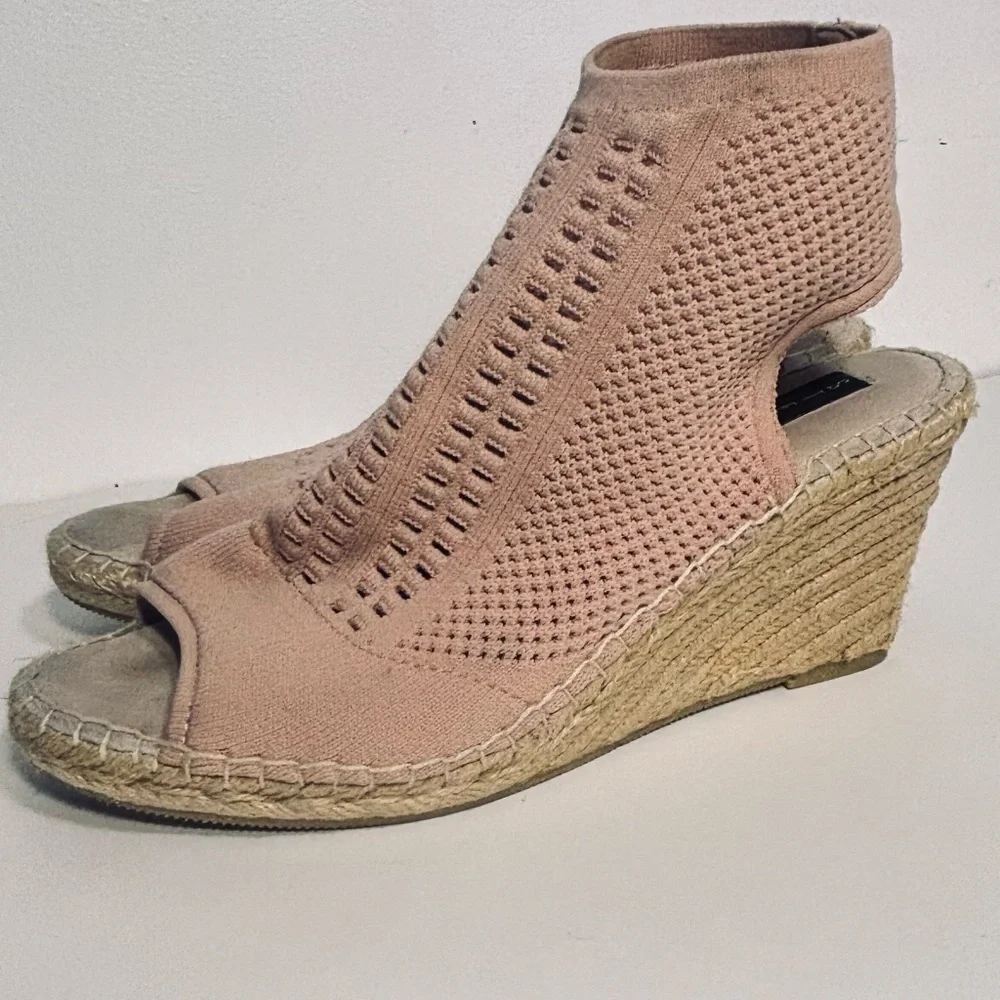 Steven by Steve Madden Loca Knit Pink Espadrille Wedge Size 9.5